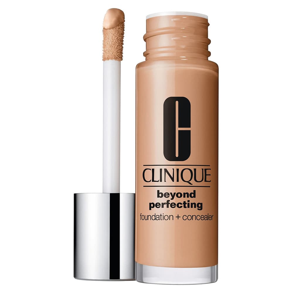 Clinique Cosmetico Beyond Perfecting Fou