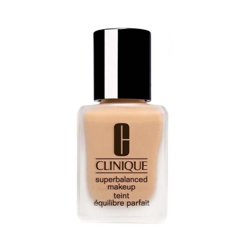 Clinique Cosmetico Foundations Balance