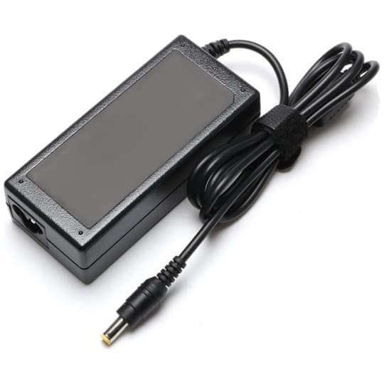 Acer Trove Fuente Alimentacion 65W Punta Amarilla Bivolt 19V 42A Preto